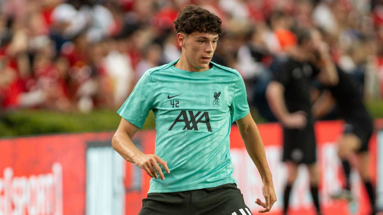 Segera Pulih dari Cedera, Luke Chambers Siap Kembali ke Skuat Liverpool