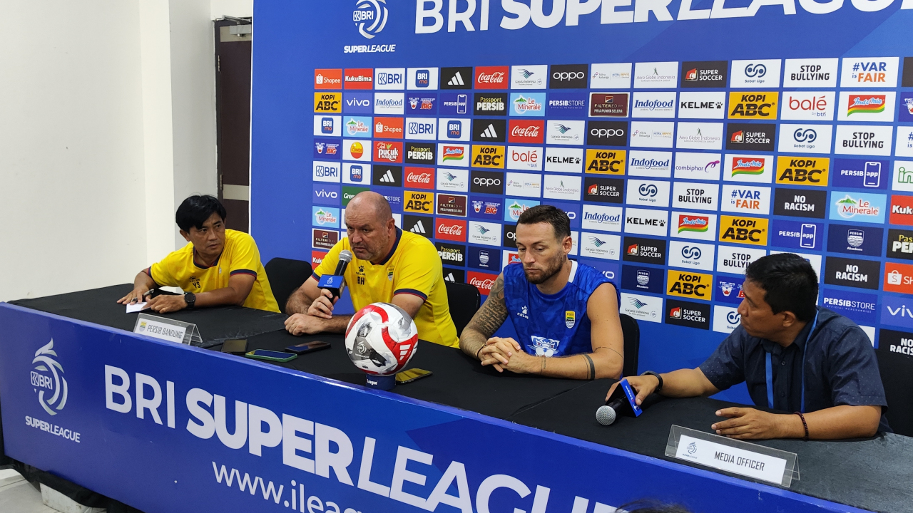 Pelatih Persib, Bojan Hodak