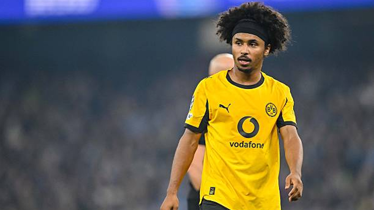 Karim Adeyemi Siap Tinggalkan Dortmund, Inter dan MU Bersaing Sengit
