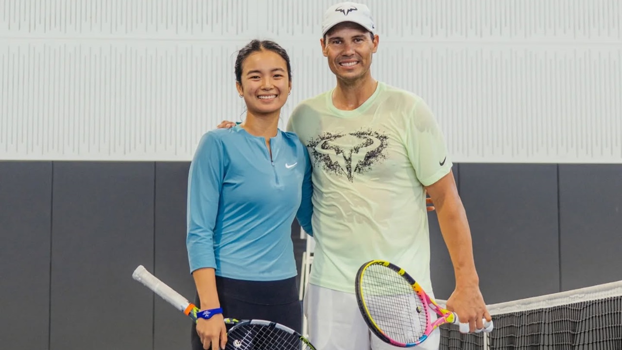 Rafael Nadal Tertangkap Kamera Berlatih Bersama Alexandra Eala