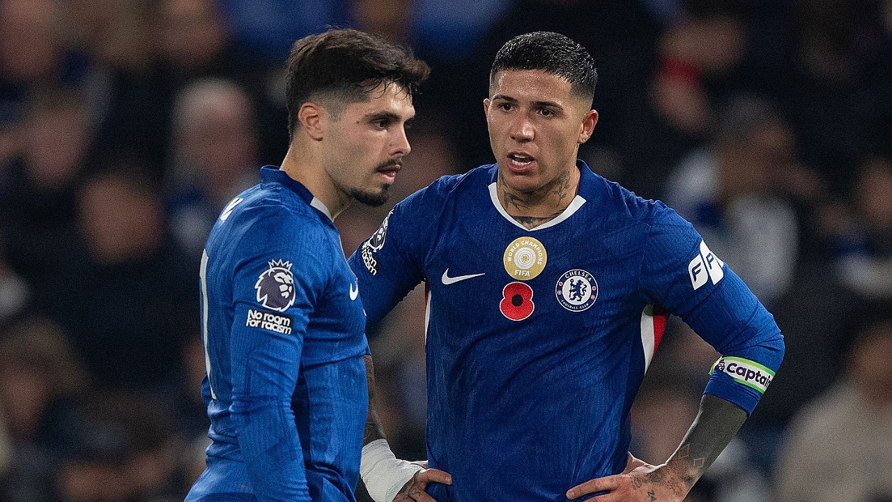 Duo Chelsea, Pedro Neto dan Enzo Fernandez