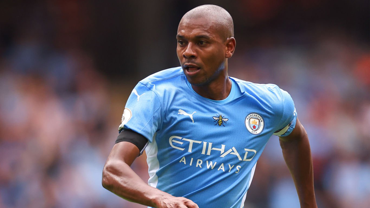 Fernandinho.