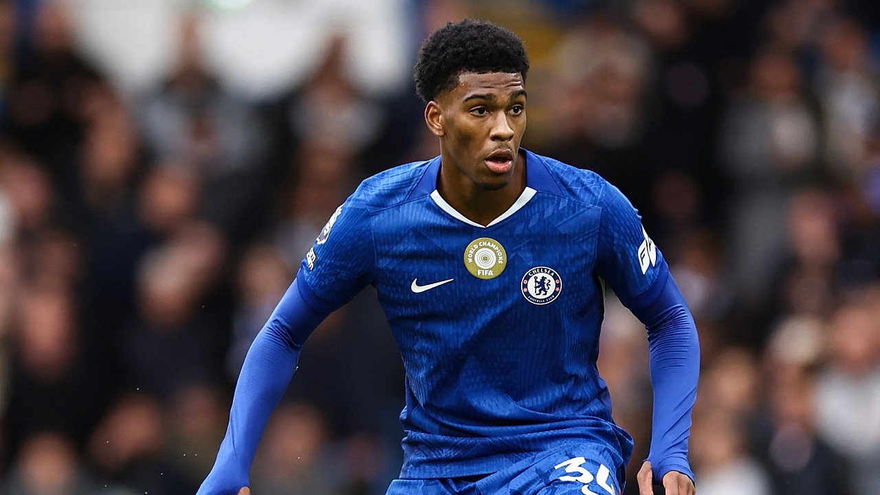 Bek muda Chelsea, Josh Acheampong, masuk radar Fiorentina