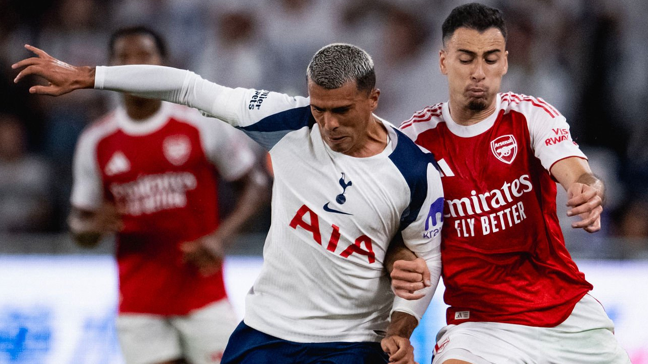 Arsenal vs Tottenham via gettyimages