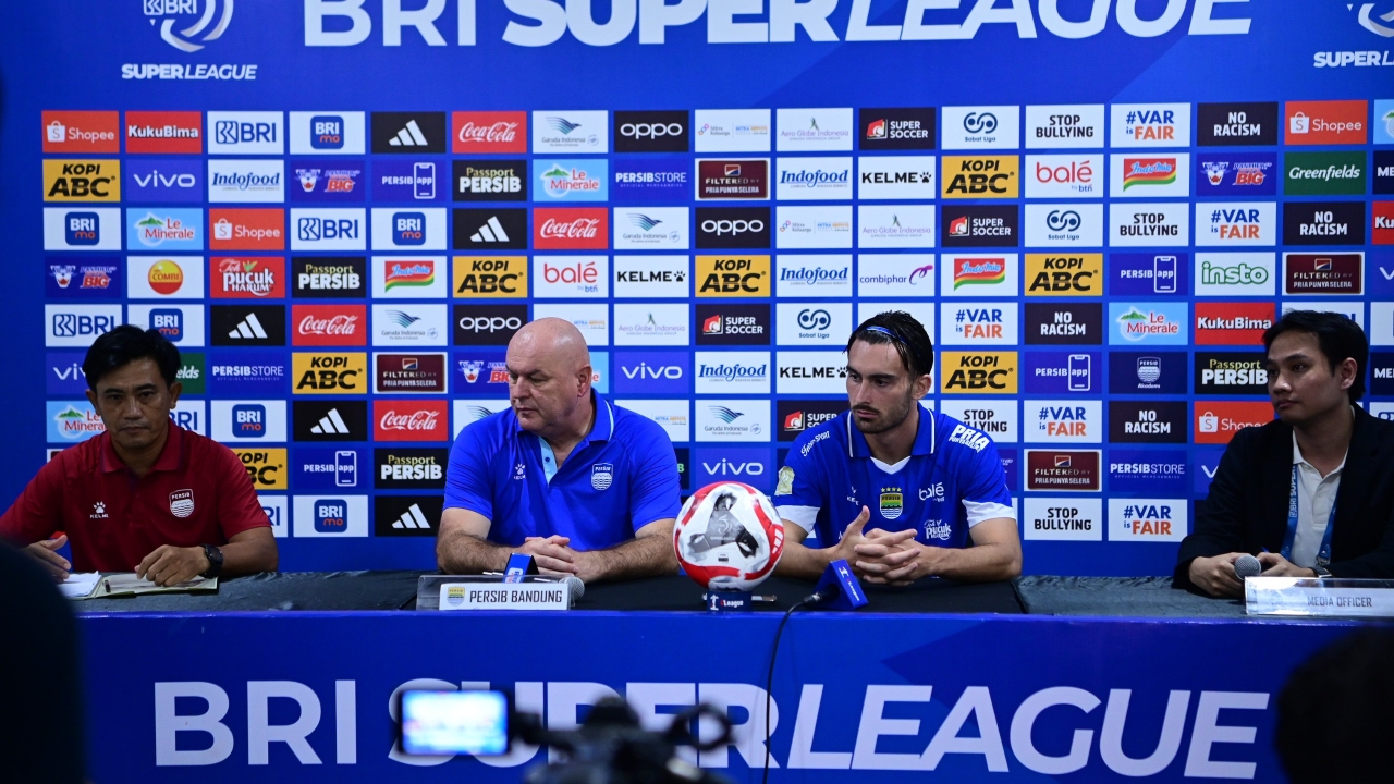 Andrew Jung dalam jumpa pers usai laga