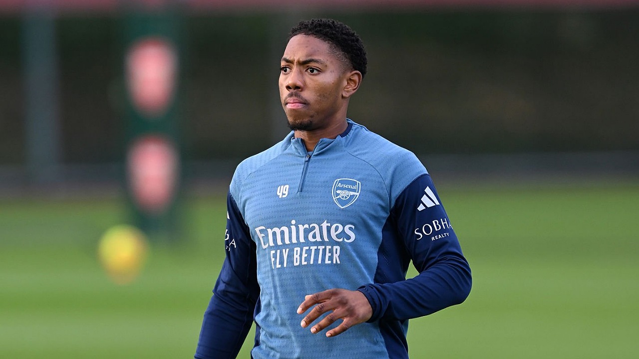 Myles Lewis-Skelly kesulitan dapat menit bermain di Arsenal