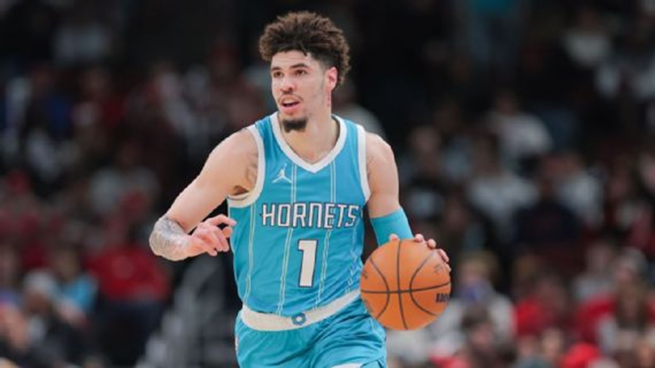 LaMelo Ball Tegaskan Senang Bertahan Bersama Hornets