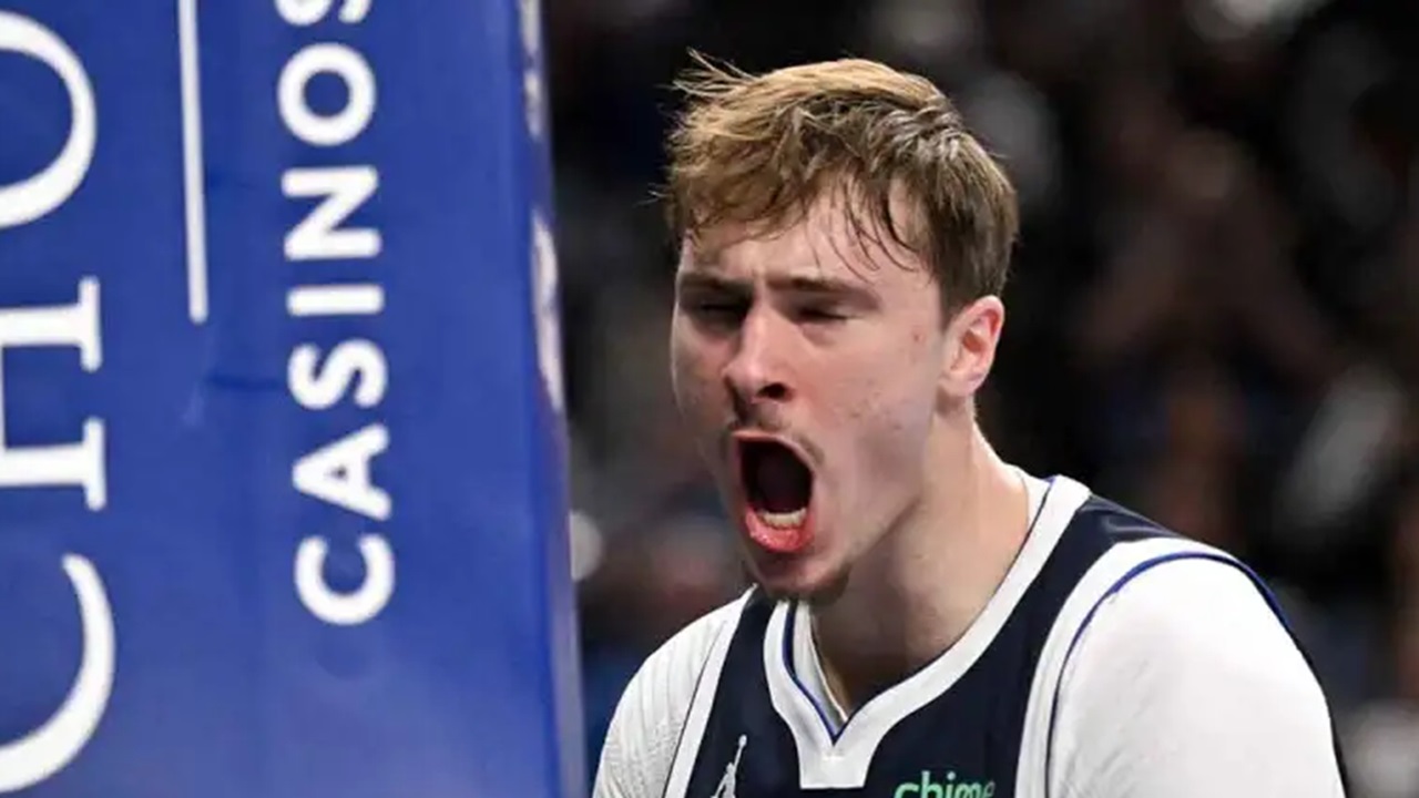 Mavericks Benamkan Pelicans di American Airlines Center