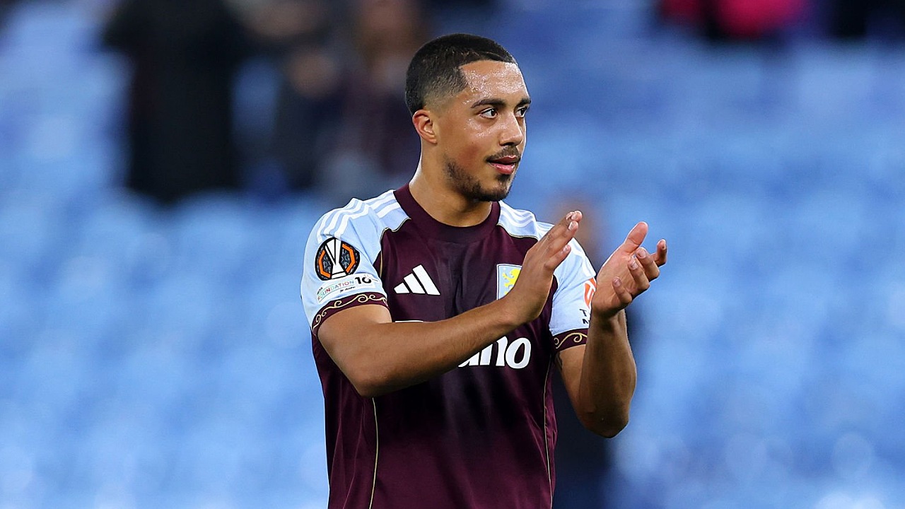 Gelandang Aston Villa, Youri Tielemans