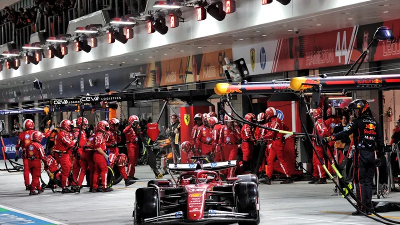 Charles Leclerc Pertanyakan Strategi Ferrari di Las Vegas