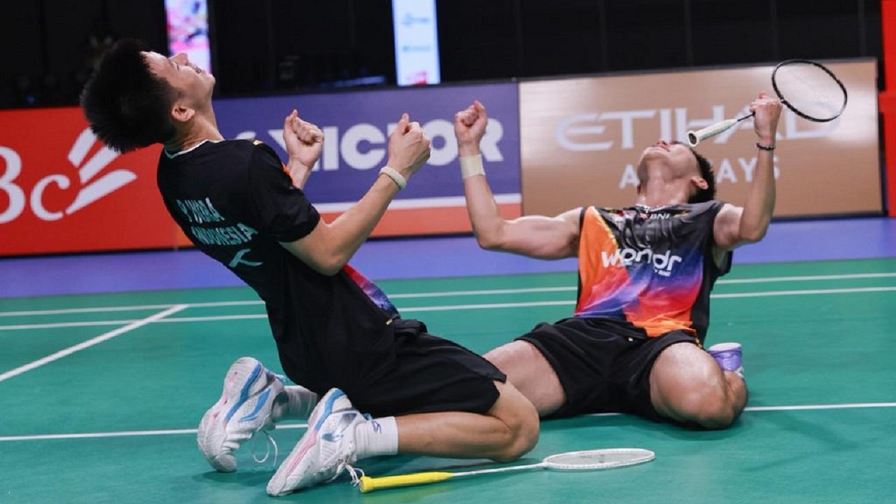Raymond/Joaquin sumringah jadi kampiun di Australia Open 2025.
