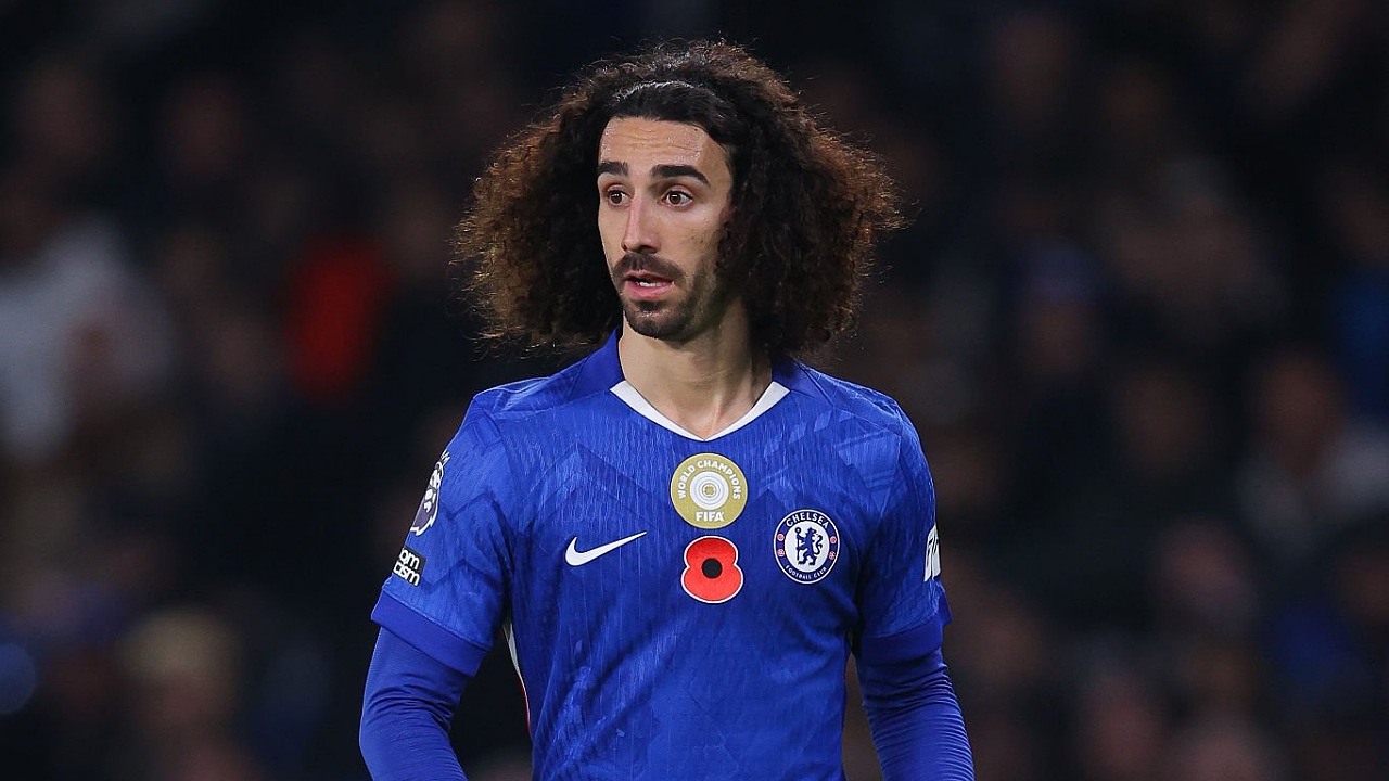 Bek kiri Chelsea, Marc Cucurella