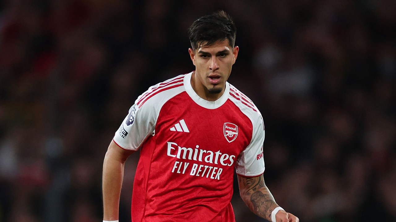 Bek Arsenal, Piero Hincapie