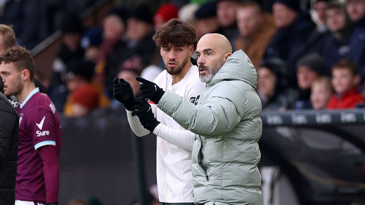 Enzo Maresca dan Marc Guiu