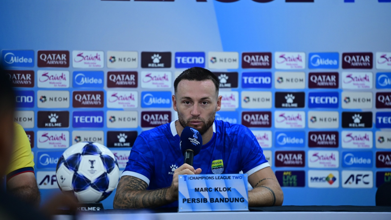 Gelandang Persib, Marc Klok