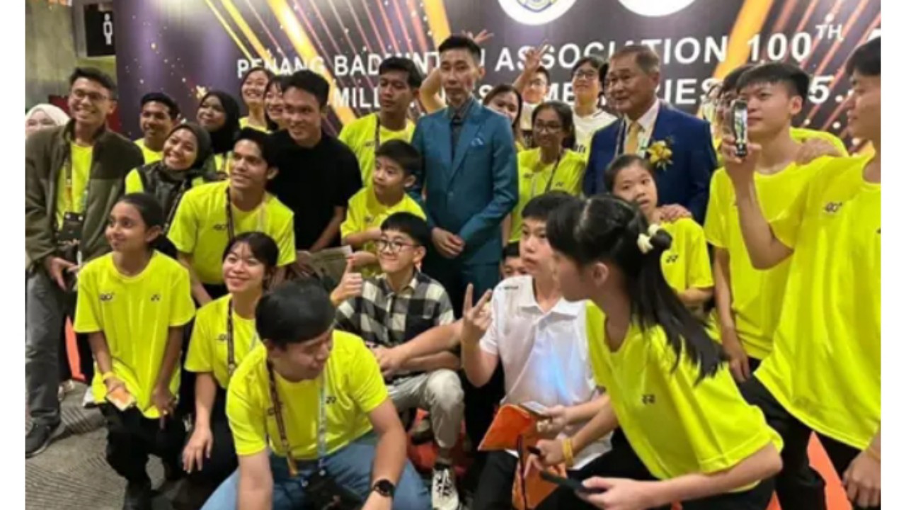 Lee Chong Wei Raih Penghargaan Dalam 100 Tahun Berdirinya Badminton Penang