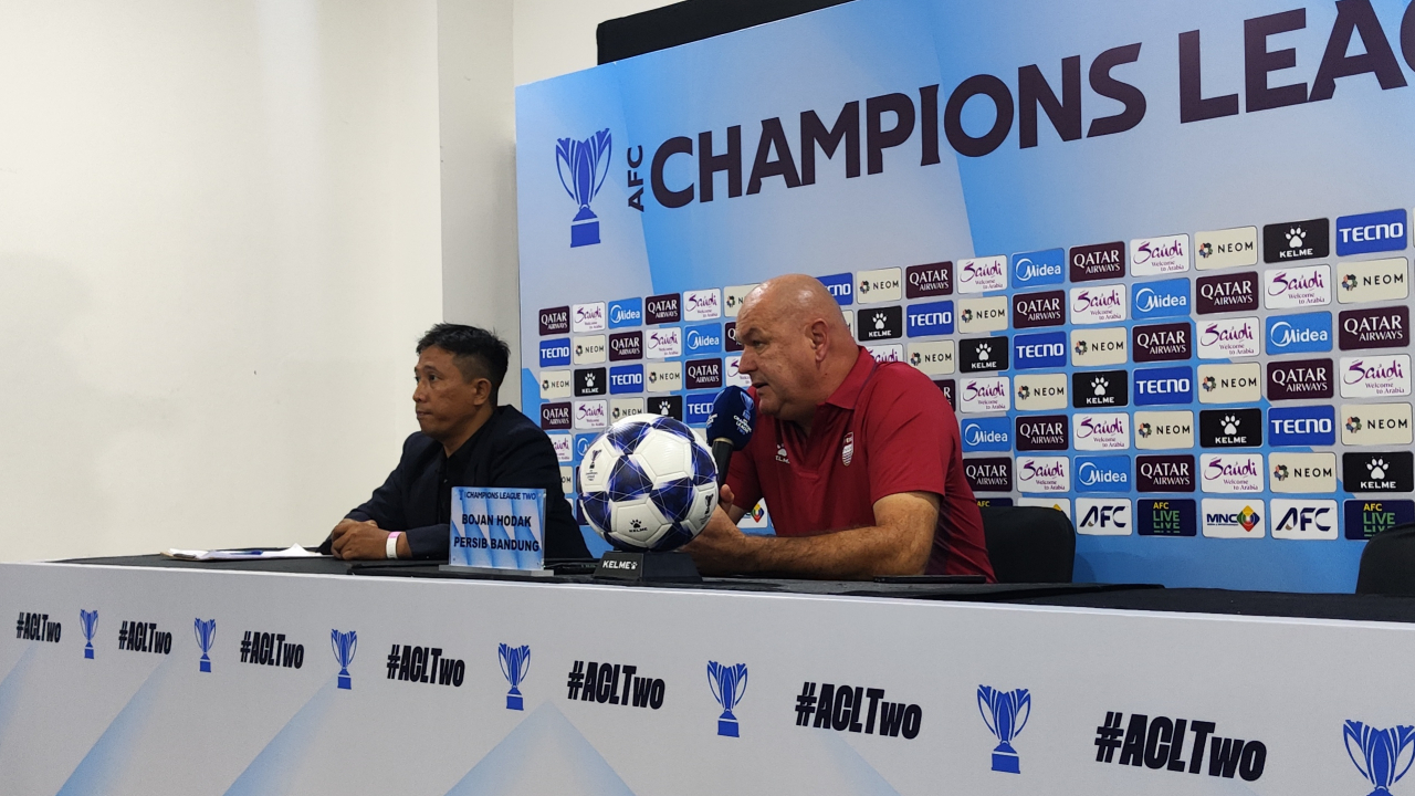 Pelatih Persib, Bojan Hodak