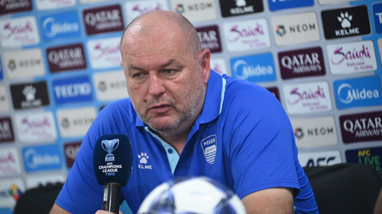 Pelatih Persib, Bojan Hodak