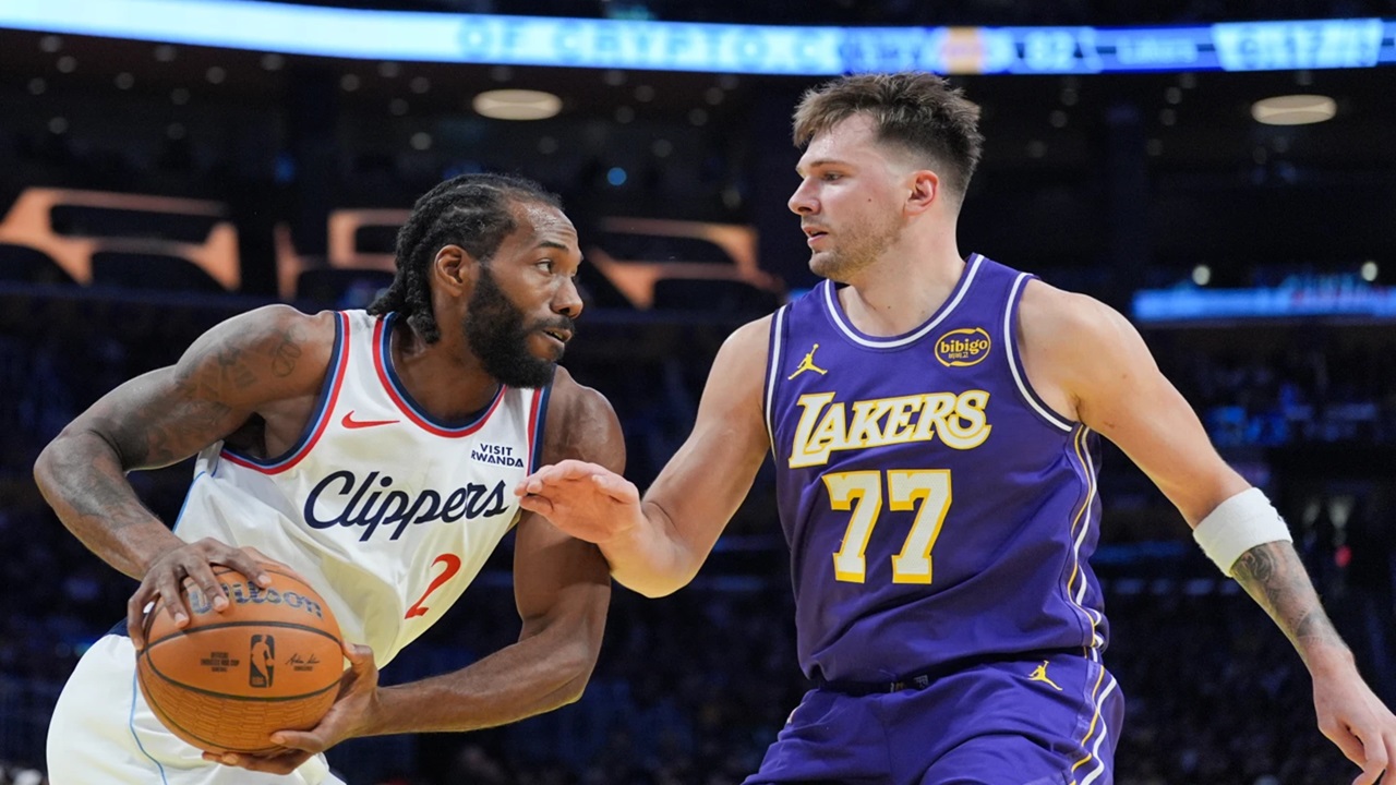 Luka Doncic Cetak Rekor saat Lakers Habisi Clippers