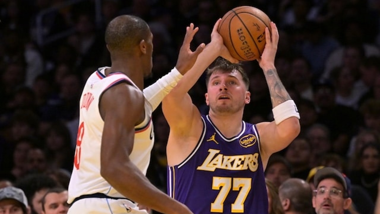 Luka Doncic Protes Lapangan di Piala NBA Berbahaya