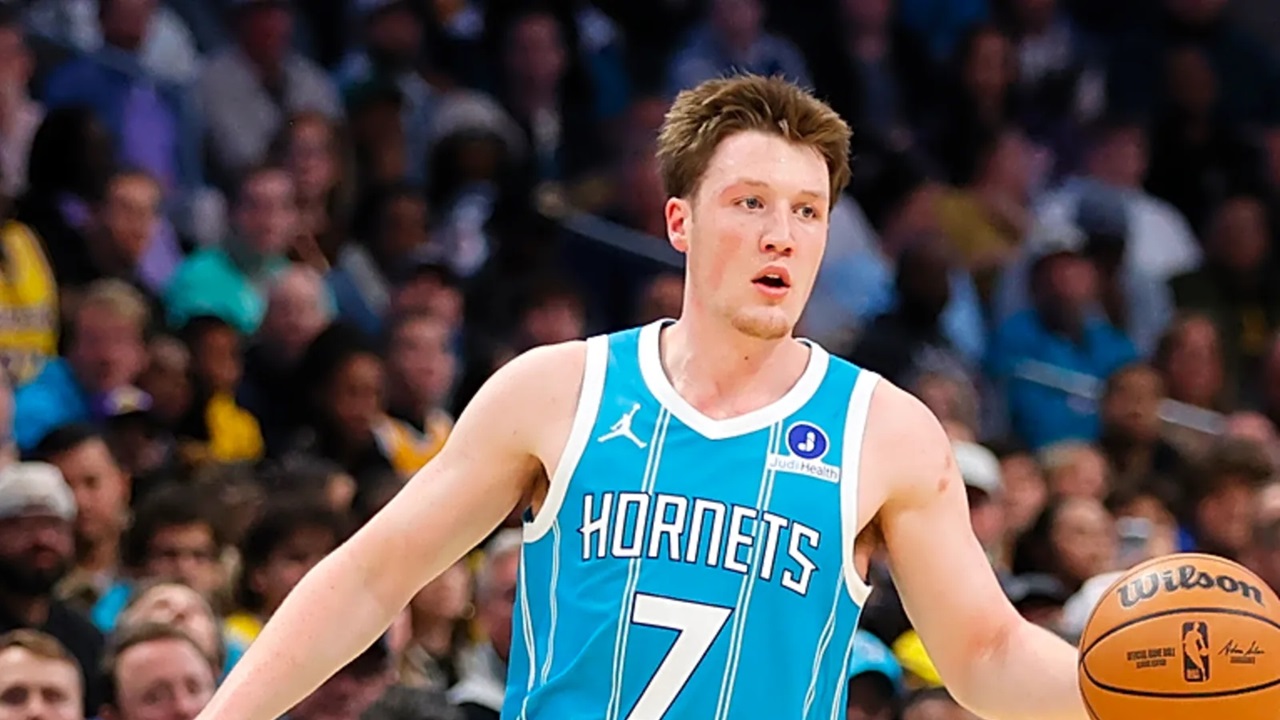 Miles Bridges Memuji Penampilan Sensasional Kon Knueppel