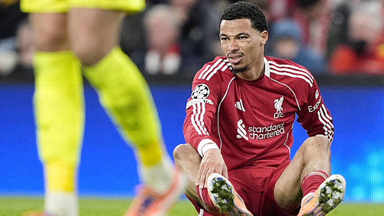 Cedera Hugo Ekitike Jadi Kekhawatiran Baru Bagi Arne Slot