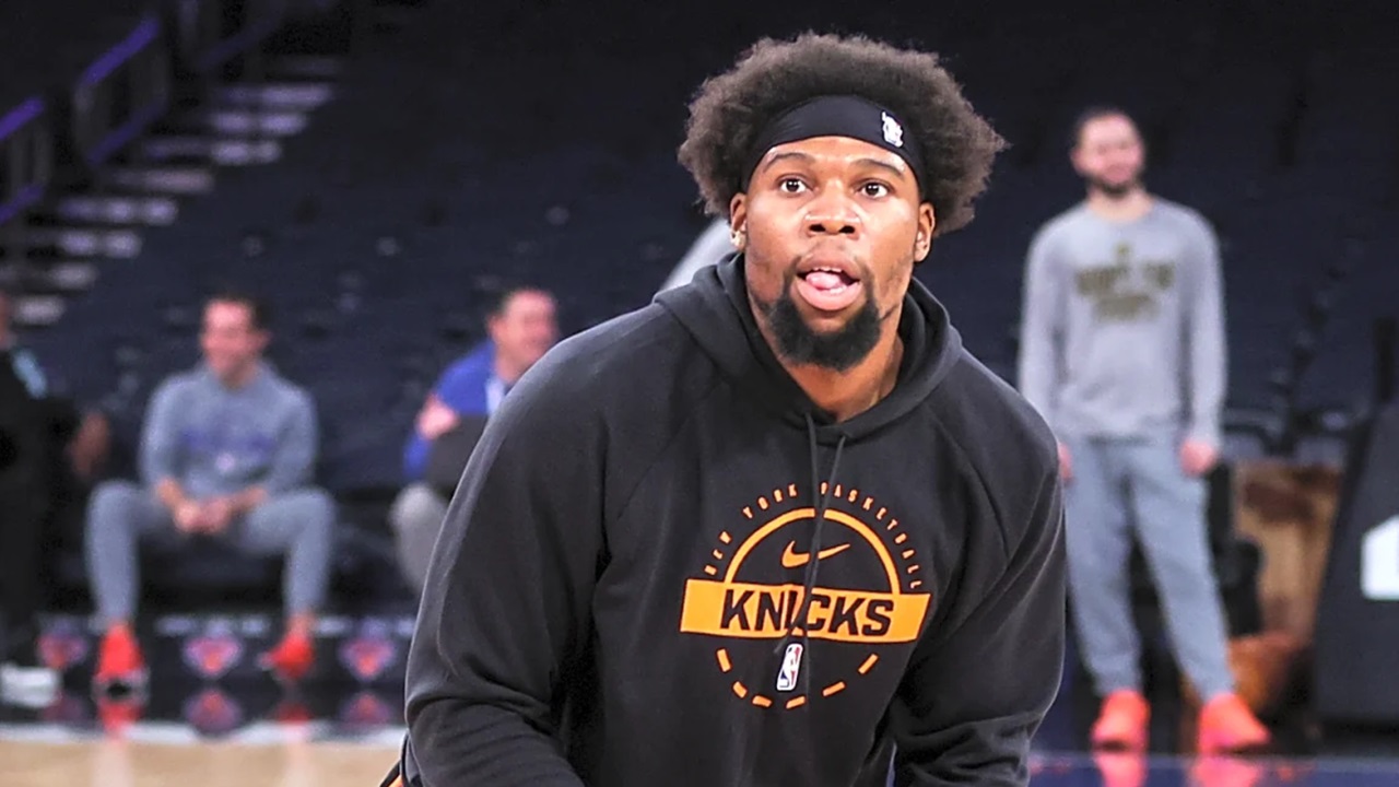 Guerschon Yabusele Tolak Menanggapi Kritik atas Berat Badannya