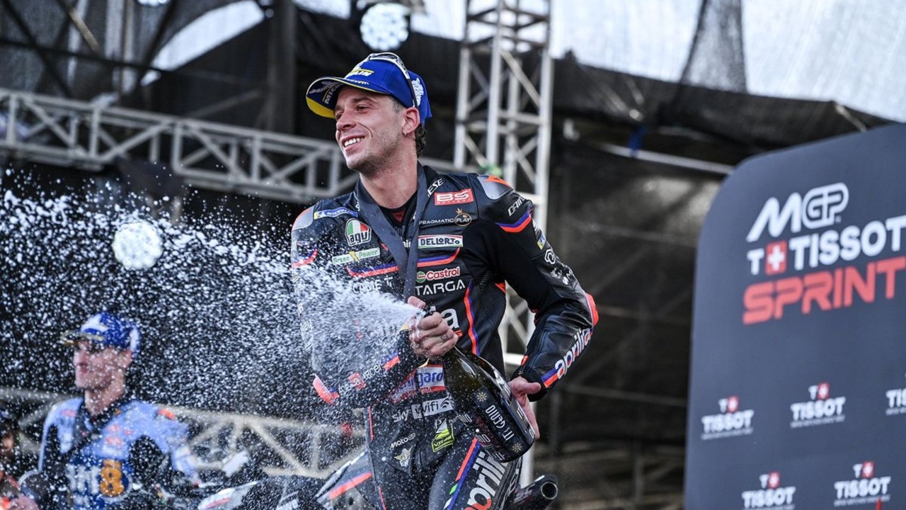 Marco Bezzecchi menang di Sprint Race MotoGP Australia 2025