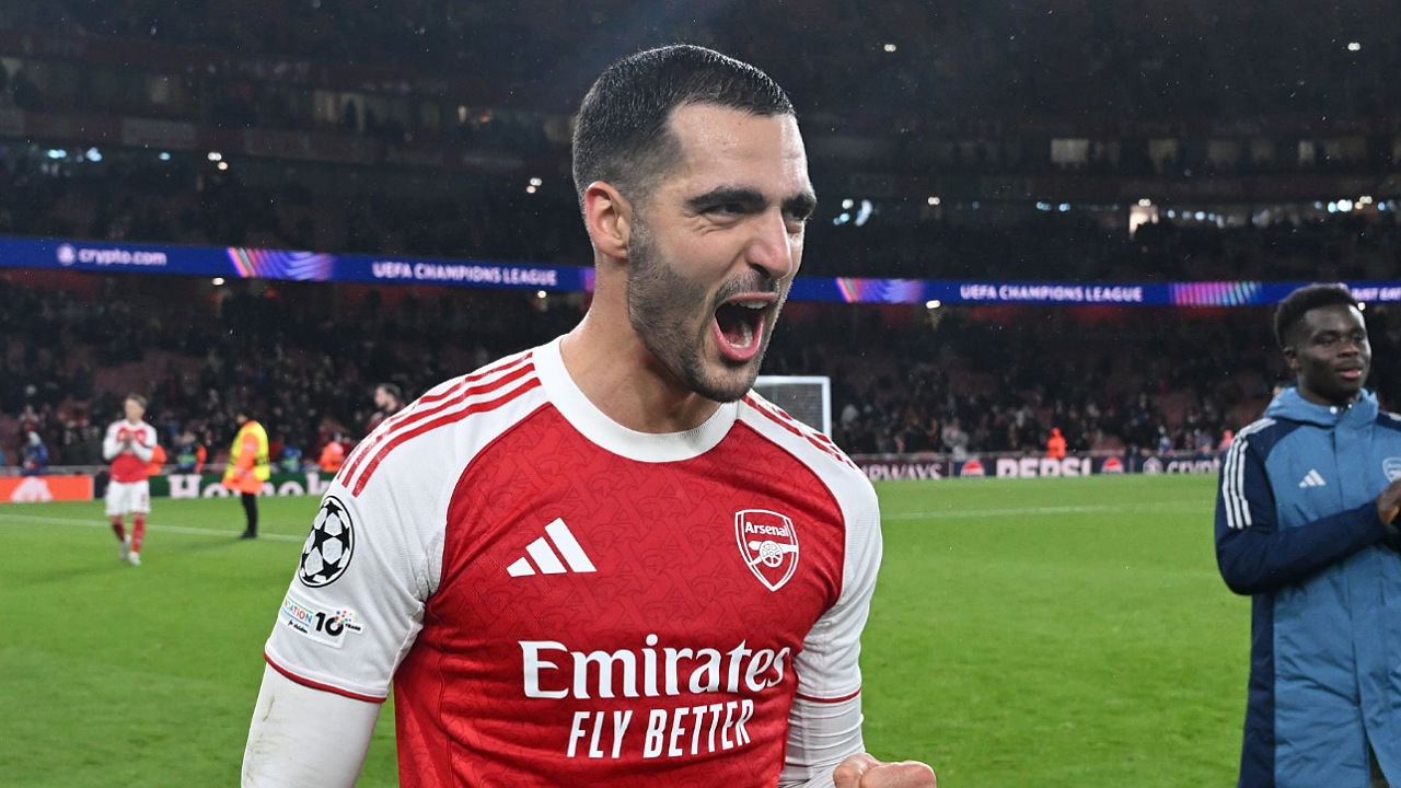 Mikel Arteta kerap menurunkan Mikel Merino sebagai striker