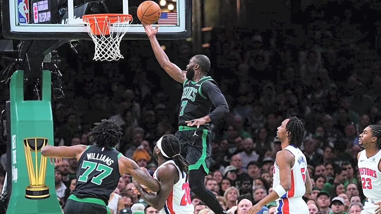Jaylen Brown Mengolok-olok Kegagalan Cade Cunningham
