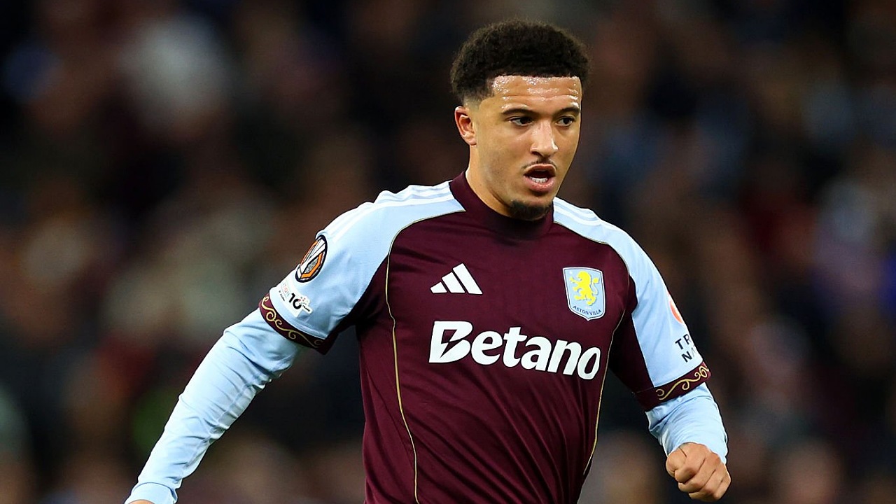 Jadon Sancho diberi tantangan oleh Unai Emery