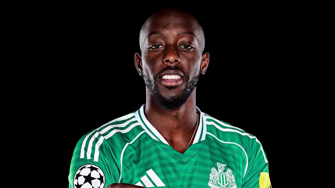Yoane Wissa menantikan debutnya bersama Newcastle United