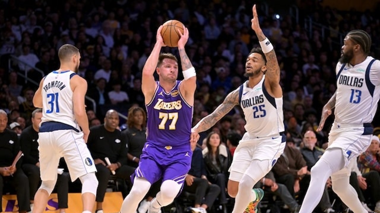 Lakers Lanjutkan Performa Gemilang dengan Hajar Mavericks