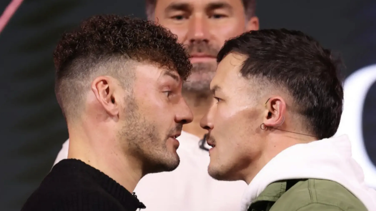Leigh Wood dan Josh Warrington Saling Serang dalam Face-Off Resmi