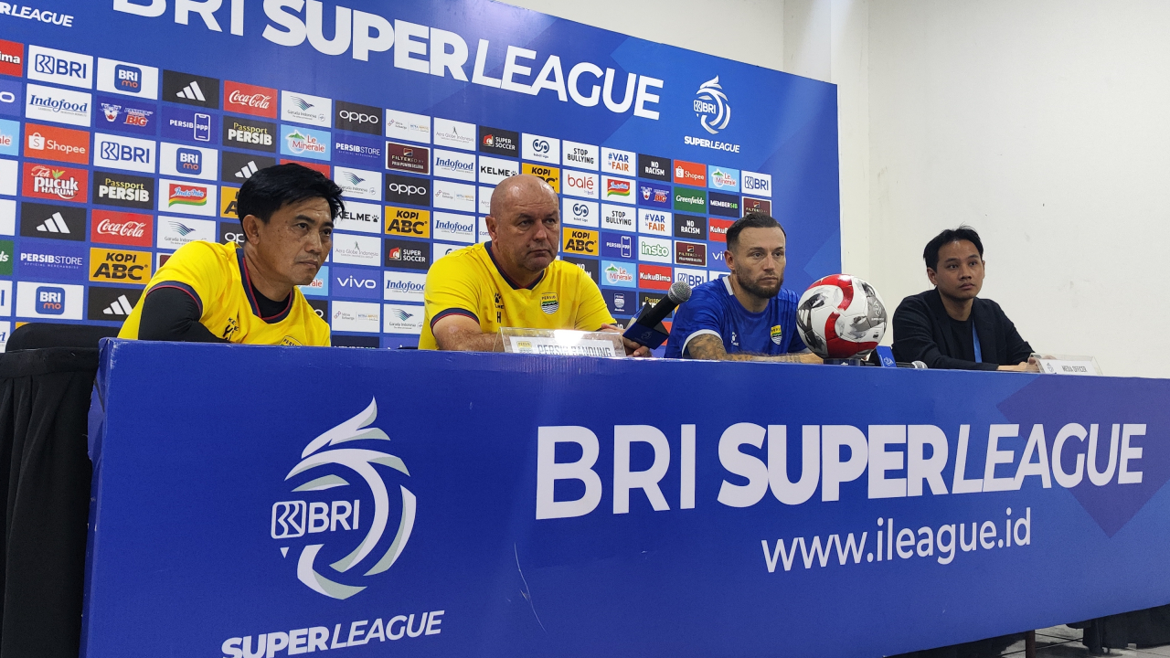 Pelatih Persib, Bojan Hodak