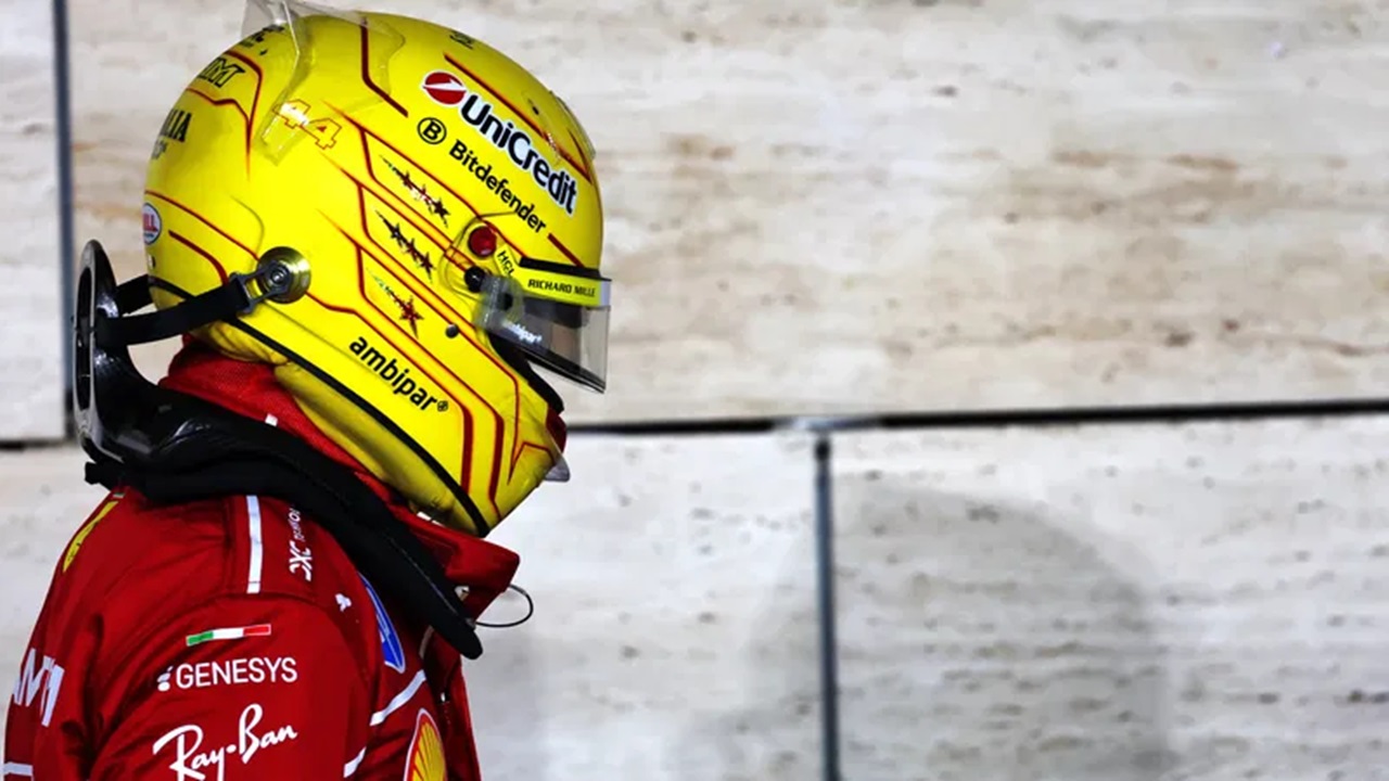 Lewis Hamilton Minta Maaf Usai Catat Rekor Buruk di GP Qatar