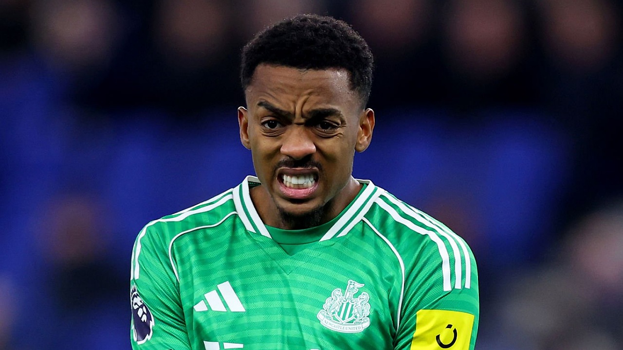 Newcastle United Siap Lepas Joe Willock, Tiga Klub London Siaga