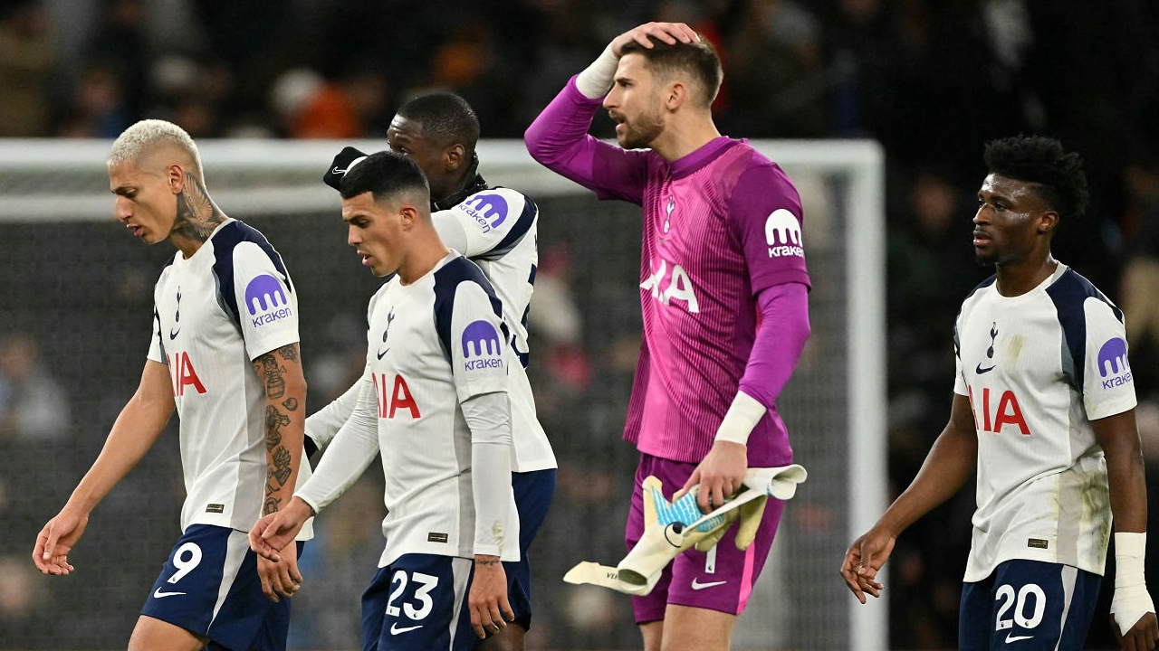 Ambil Tanggung Jawab Penuh, Guglielmo Vicario Sesali Blunder Lawan Fulham