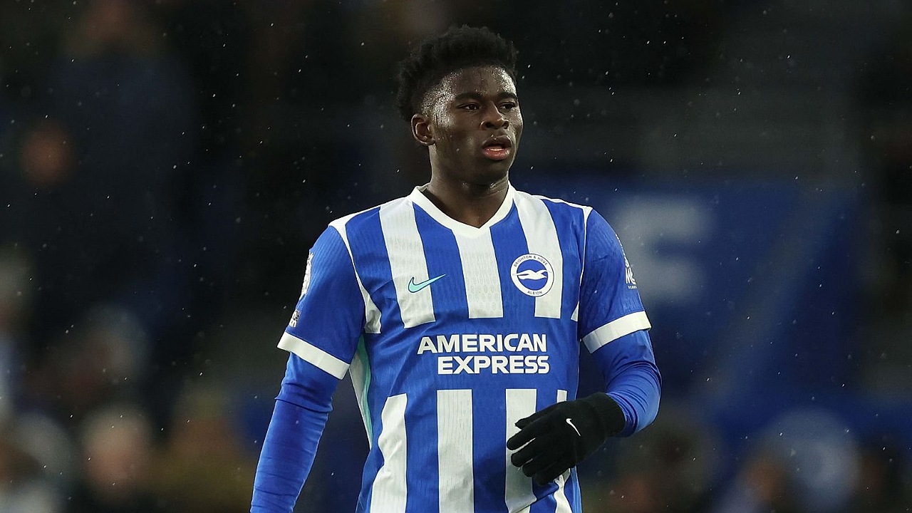 Gelandang Brighton, Carlos Baleba