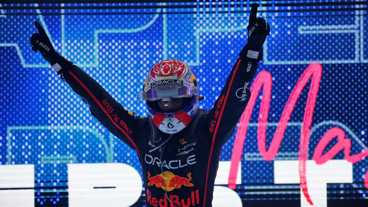 Max Verstappen senang strategi Red Bull berhasil di GP Qatar.