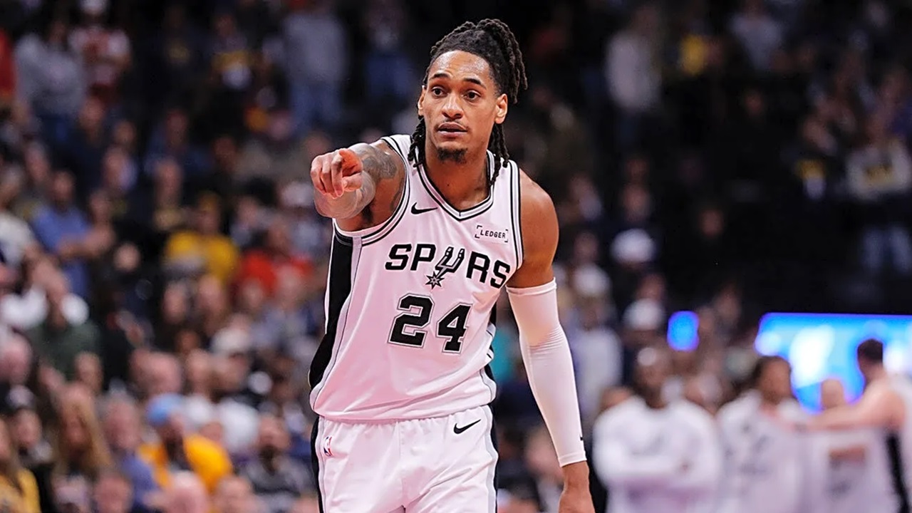 Devin Vassell Bicara Jujur Usai Spurs Lolos Piala NBA