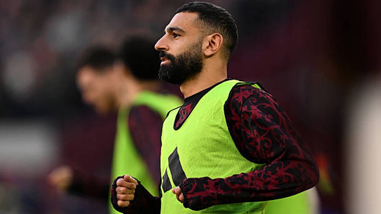 Profesional Top, Arne Slot Puji Reaksi Mohamed Salah