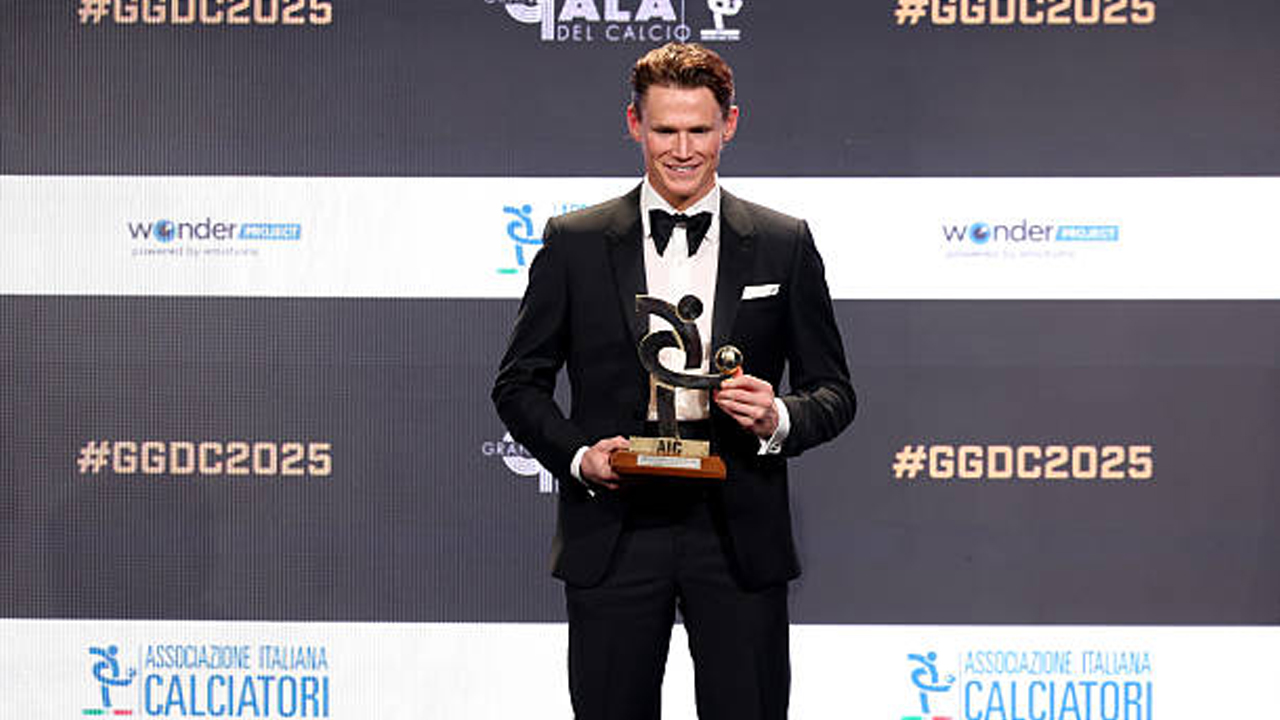 Scott McTominay Dinobatkan Sebagai Pemain Terbaik Serie A 2025