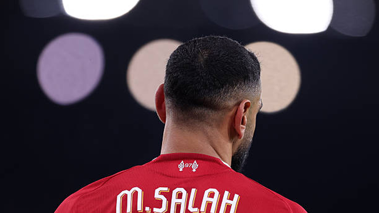 Arne Slot Akui Liverpool Perlu Adaptasi Tanpa Mohamed Salah