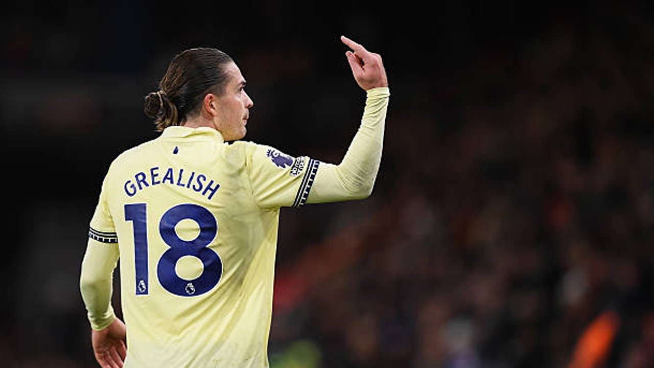 Jadi Pahlawan Kemenangan Everton, Grealish Dedikasikan Pujian untuk Moyes