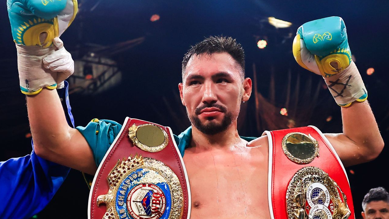 Nasib Janibek Alimkhanuly dan gelar juara yang ia pegang kini menjadi tanda tanya besar. (Foto: Fight TV)