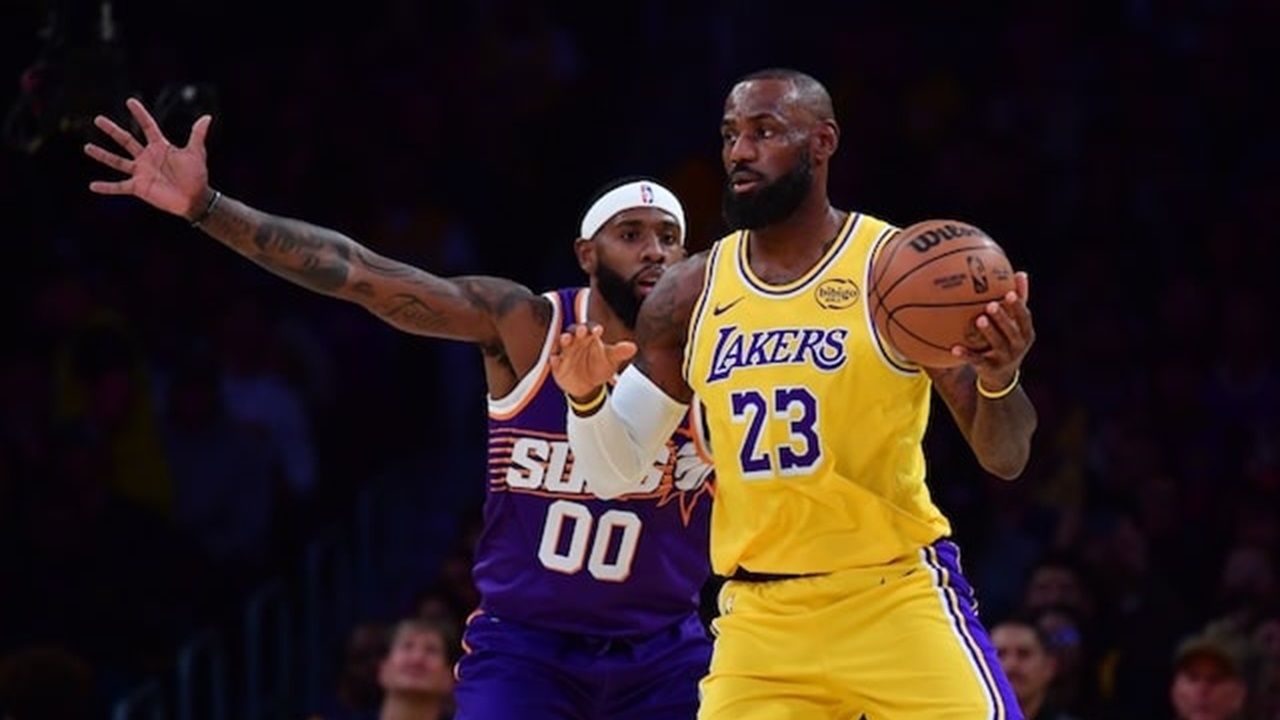 LeBron James Ungkap Penyebab Kekalahan Lakers dari Suns
