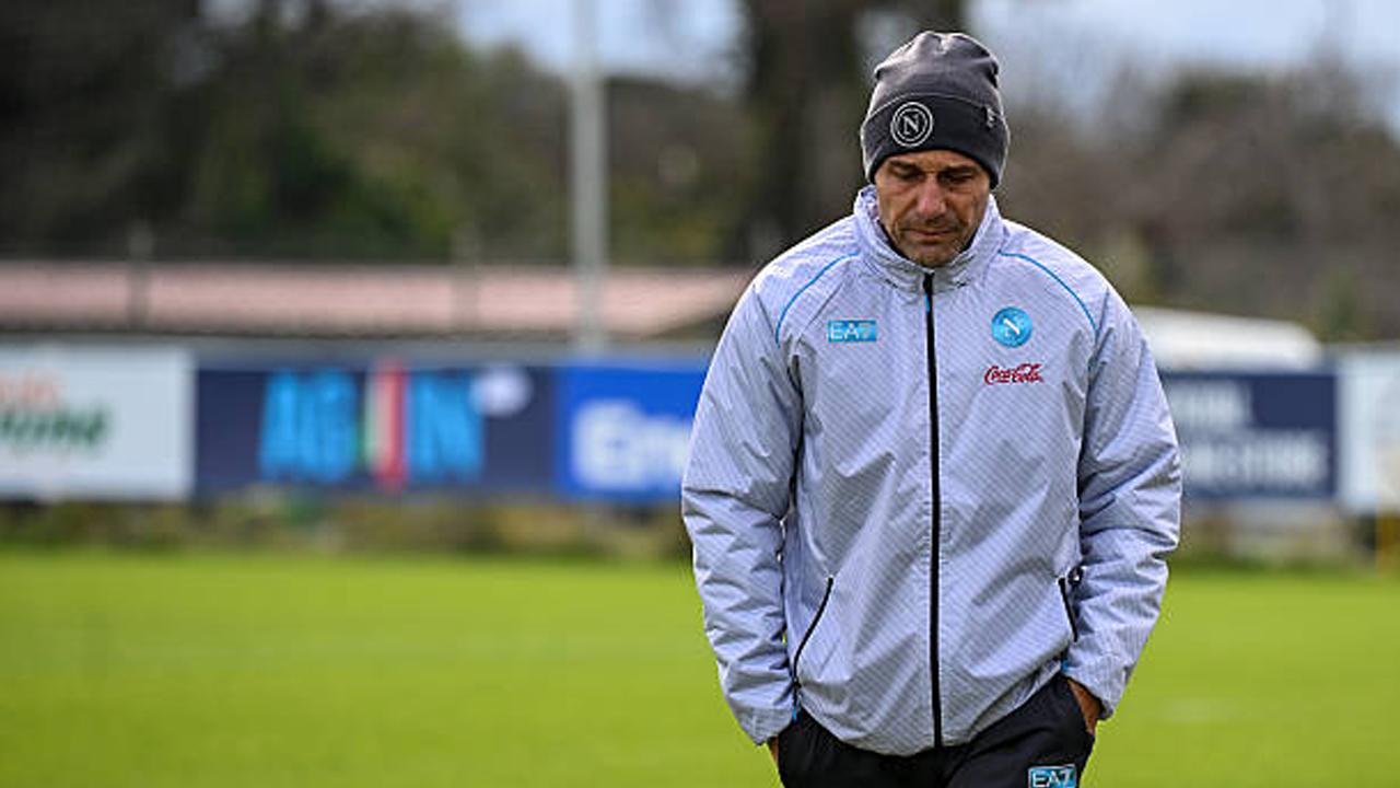 Napoli Asuhan Antonio Conte Lebih Tangguh, Presiden Klub Optimistis