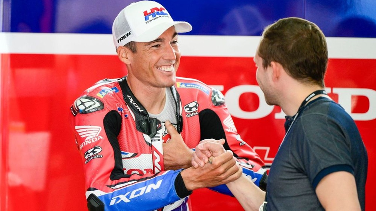 Aleix Espargaro test rider Honda