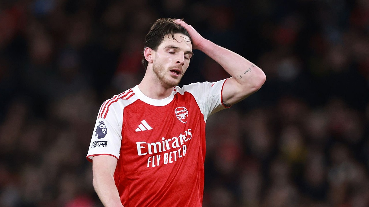 Emmanuel Petit membahas cedera Declan Rice dan Cristhian Mosquera